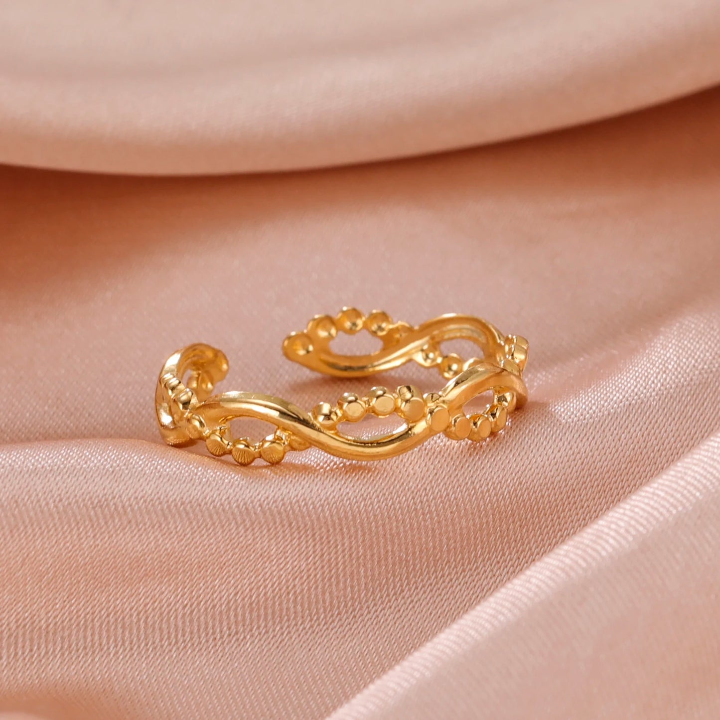 Anillo Ajustable de Corazón Geométrico | Acero Inoxidable