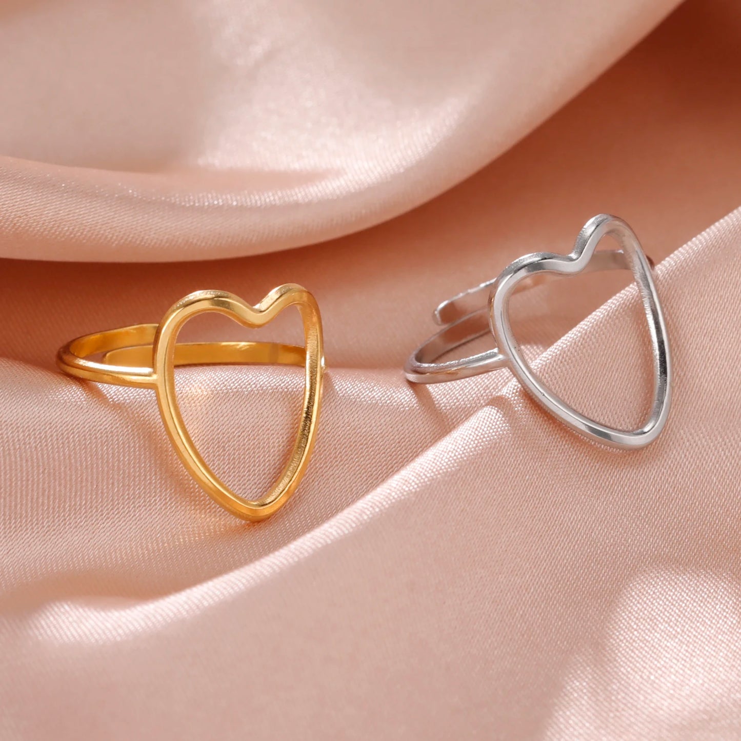 Anillo Ajustable de Corazón Geométrico | Acero Inoxidable