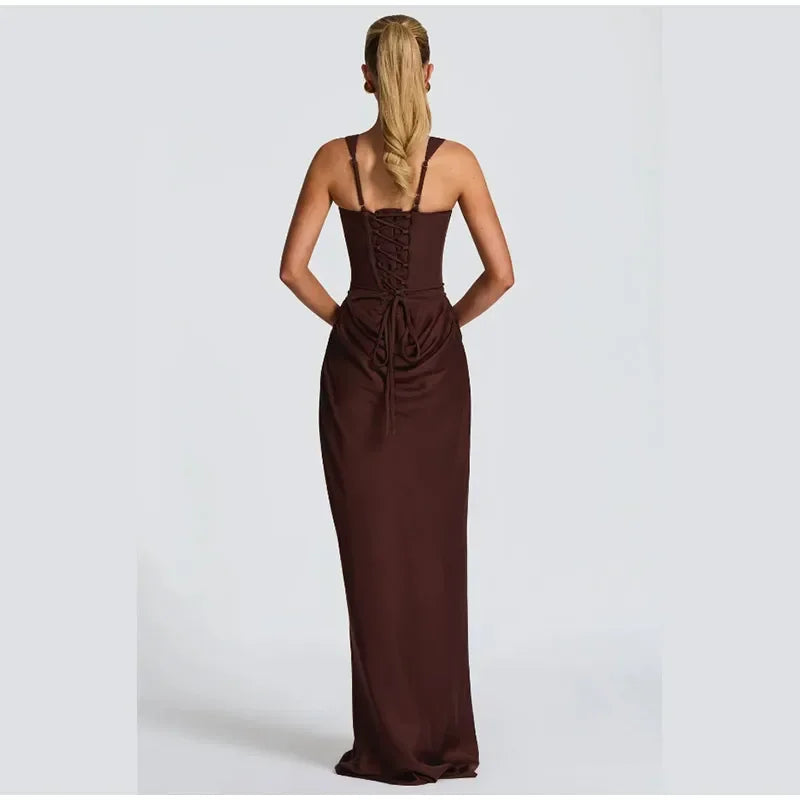 Vestido Mini Halter Sin Espalda | Plisado y Sensual | Verano 2026