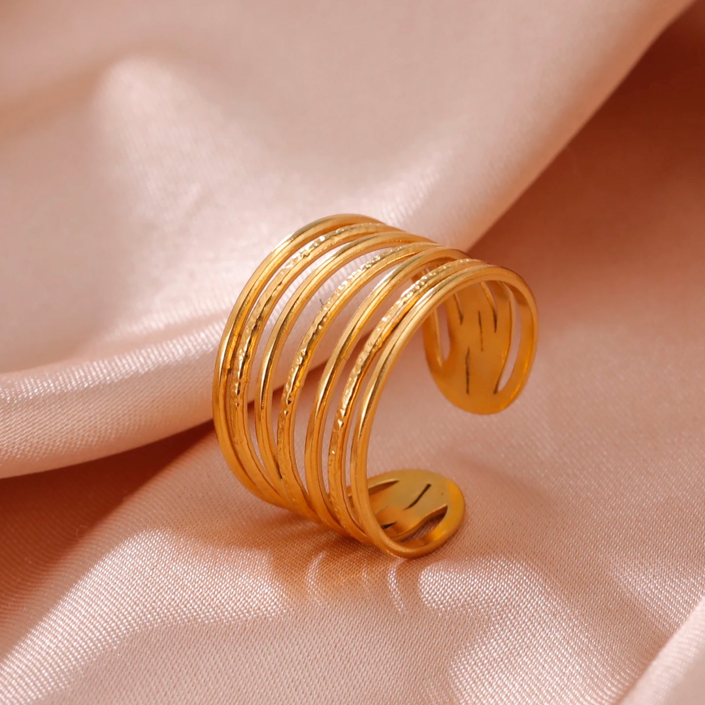 Anillo Ajustable de Corazón Geométrico | Acero Inoxidable