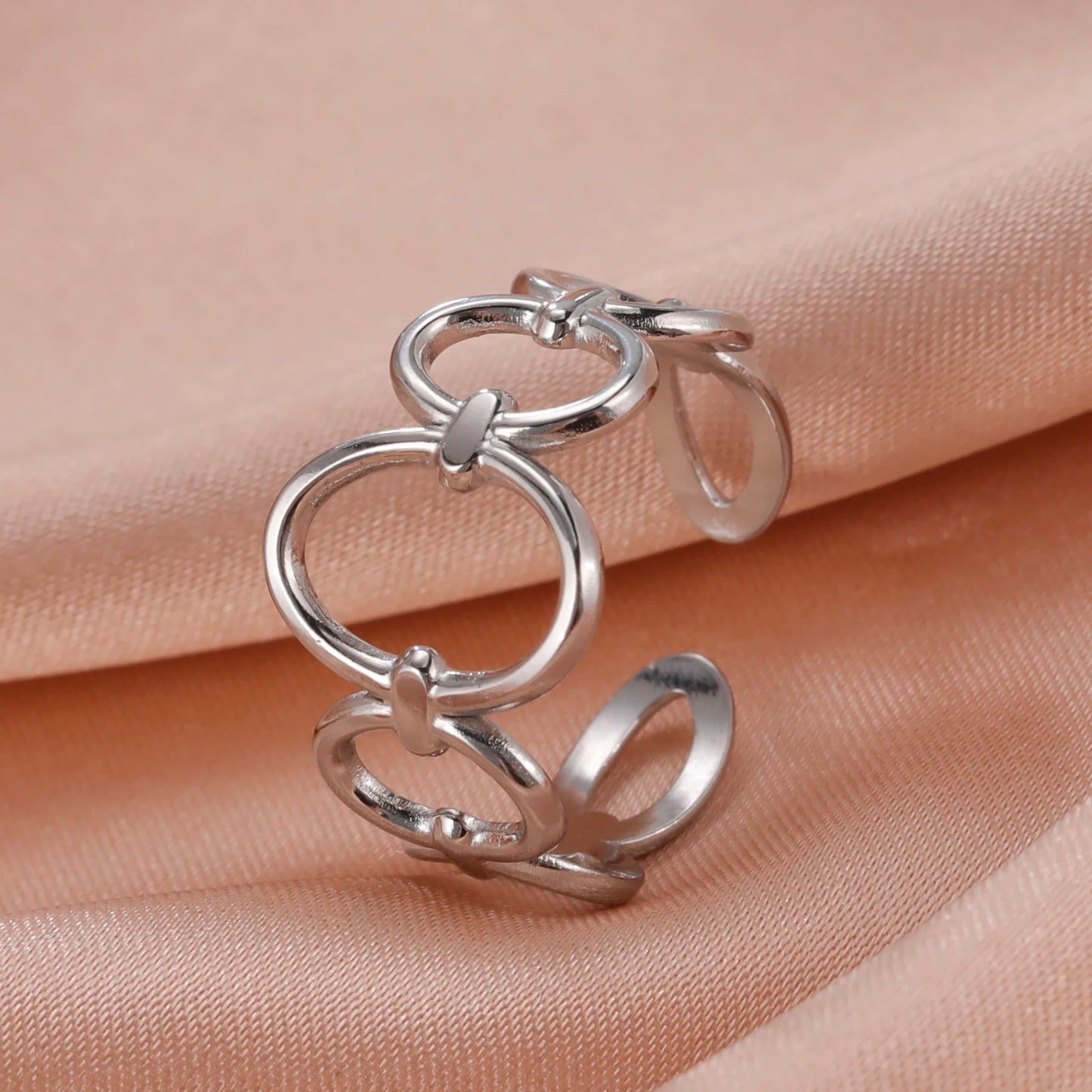 Anillo Ajustable de Corazón Geométrico | Acero Inoxidable
