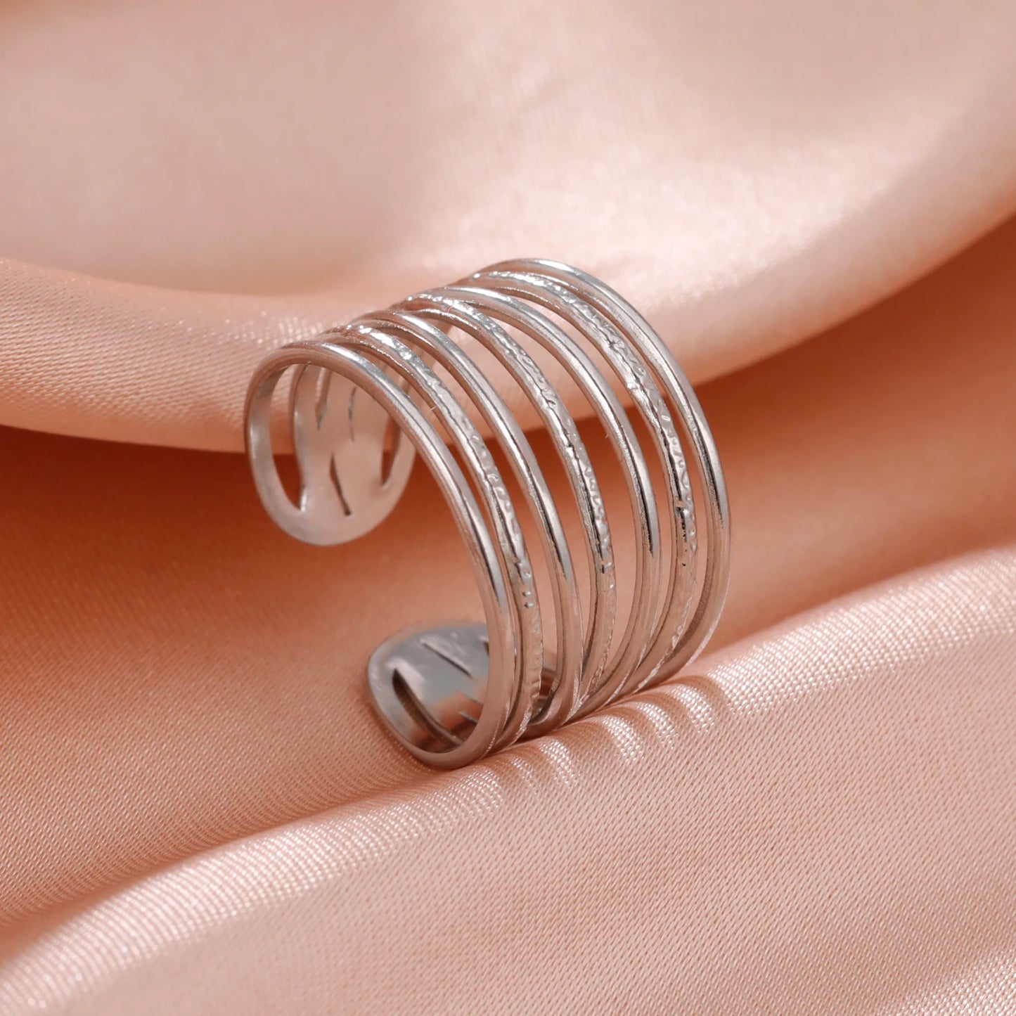 Anillo Ajustable de Corazón Geométrico | Acero Inoxidable