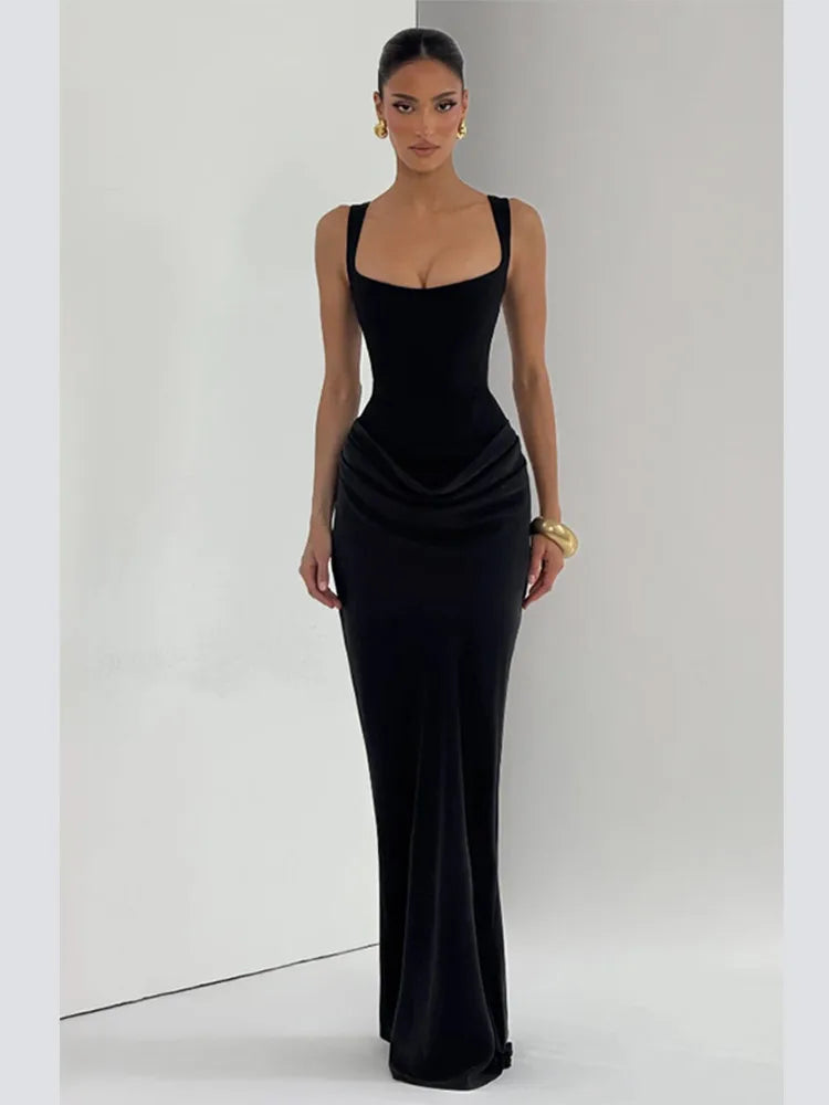 Vestido Mini Halter Sin Espalda | Plisado y Sensual | Verano 2026