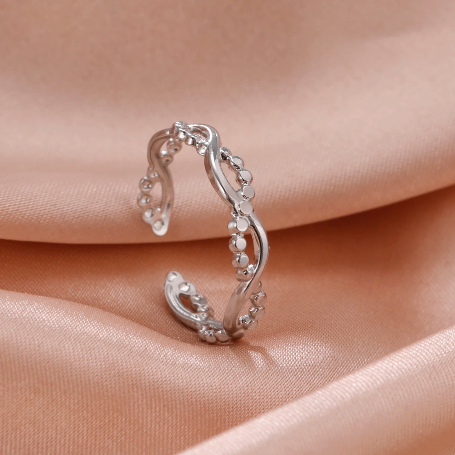 Anillo Ajustable de Corazón Geométrico | Acero Inoxidable