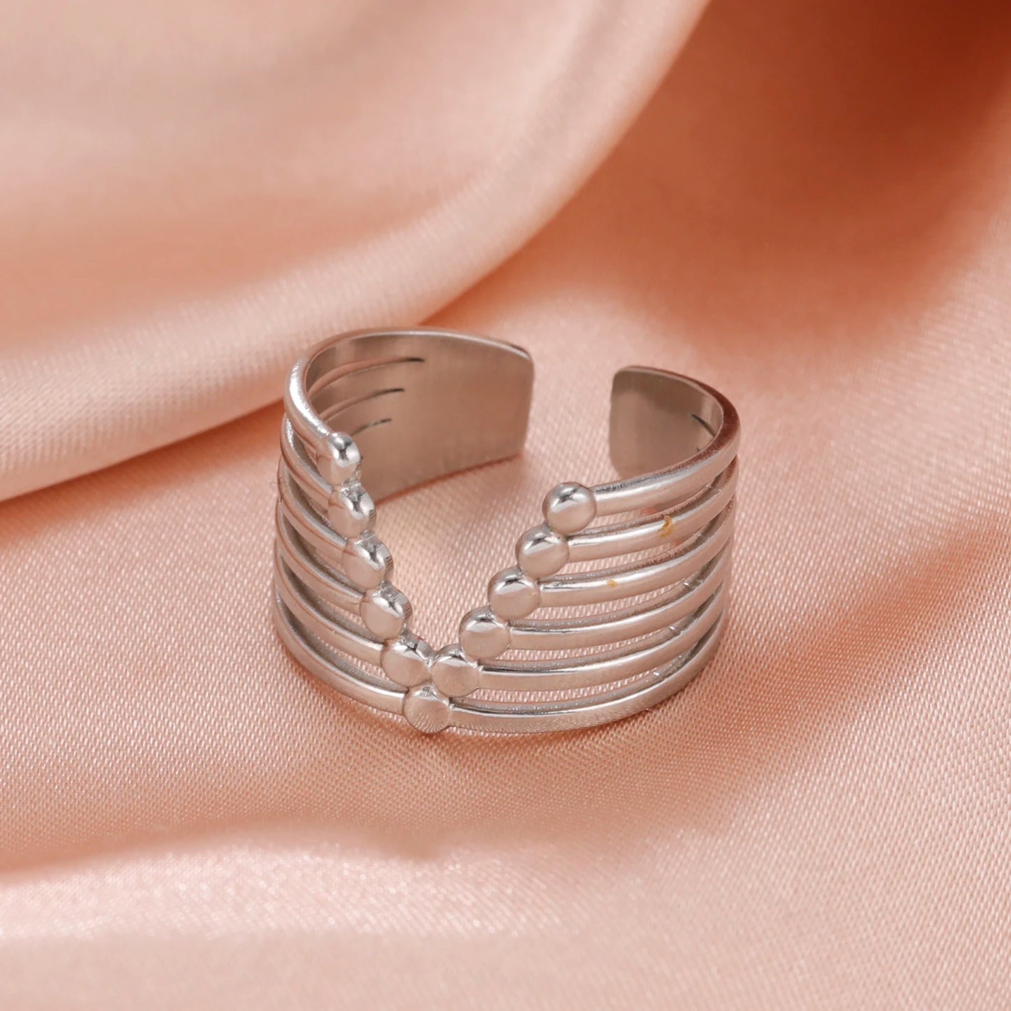 Anillo Ajustable de Corazón Geométrico | Acero Inoxidable